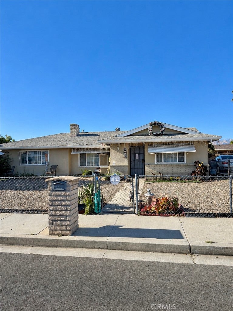 750 Marjorie Ave, Hemet